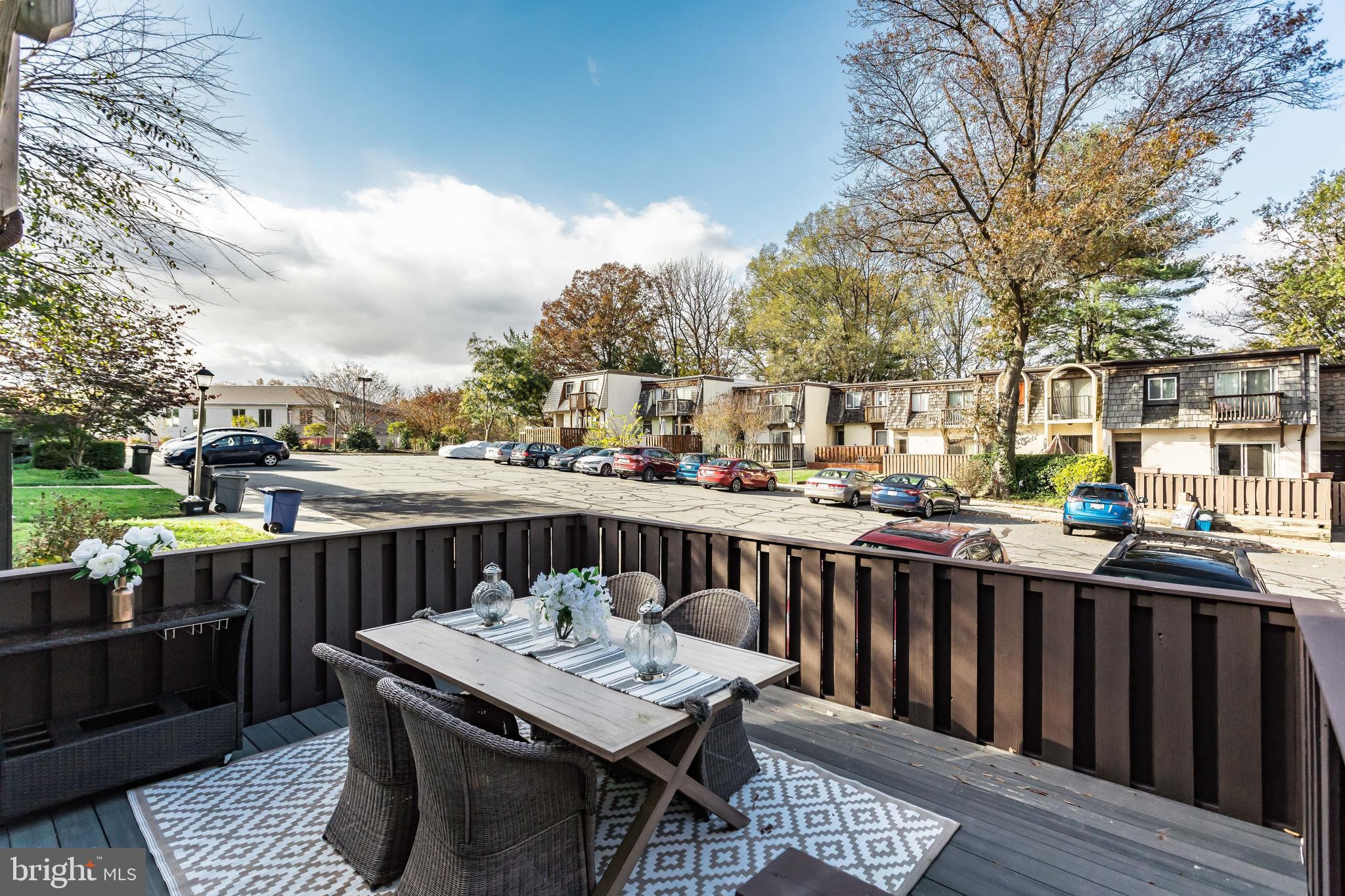 1666 Valencia Way Reston, VA 20190 - Photo 3 of 57 Rare Front Deck - AL Fresco Dining