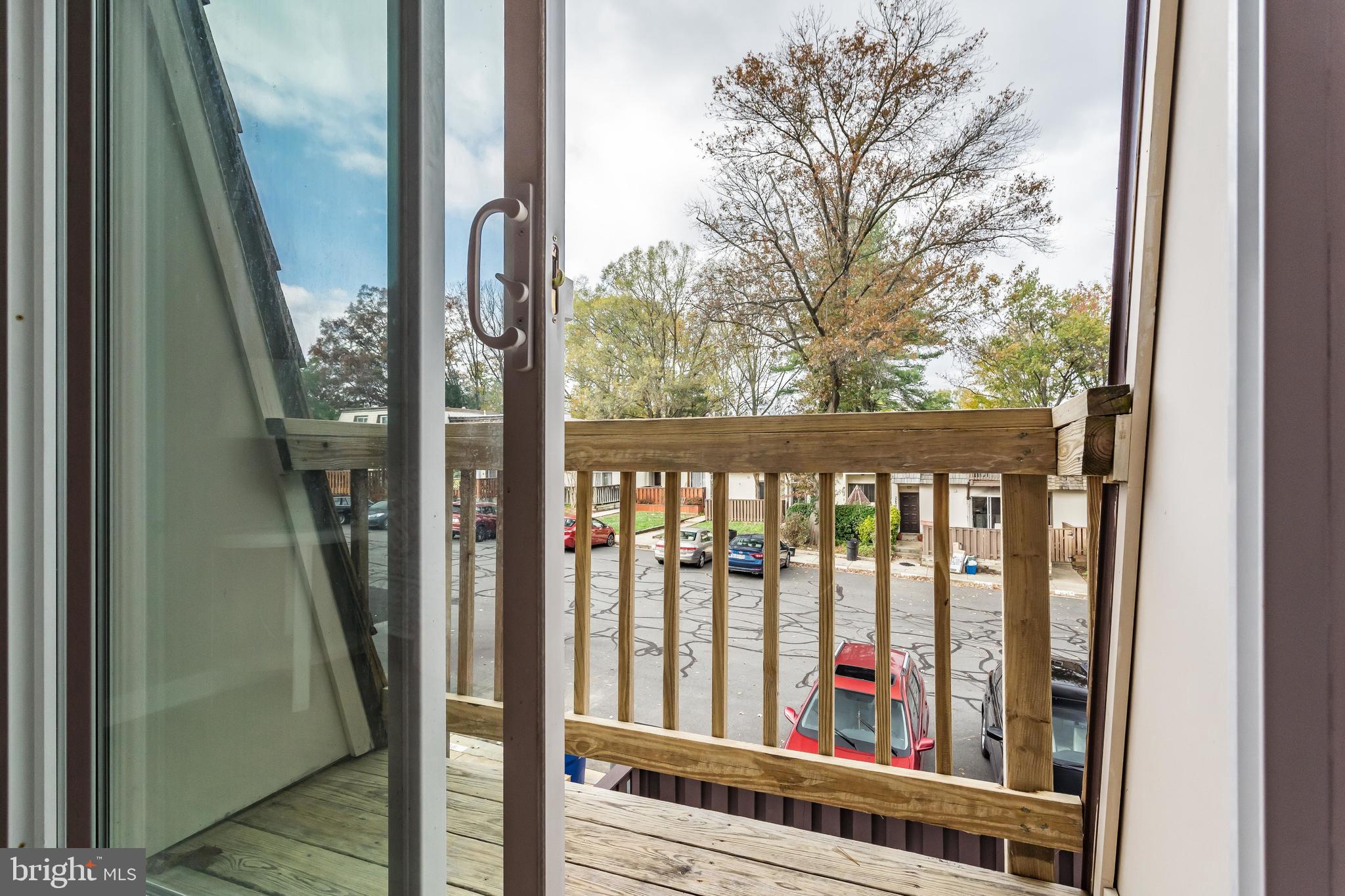 1666 Valencia Way Reston, VA 20190 - Photo 40 of 57