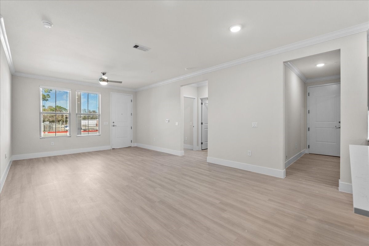 540 Hobbs Road, Unit E1 League City, TX 77573 - Photo 14 of 40 2nd bedroom