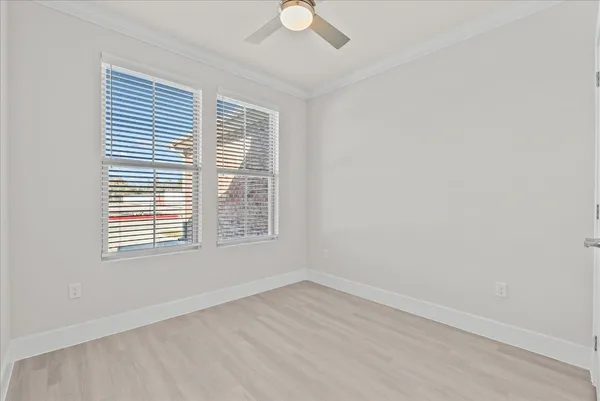 a view of a livingroom with furniture and a livingroom