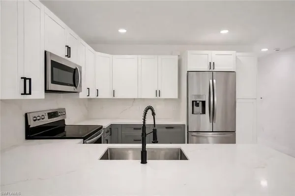 $469,900 | 700 East 12th Street, Unit A & B, Lehigh Acres, FL 33972