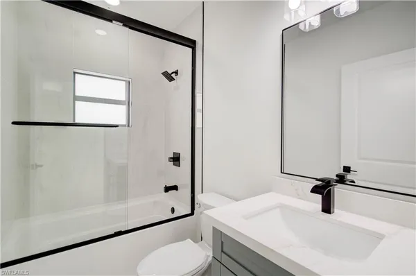 $469,900 | 700 East 12th Street, Unit A & B, Lehigh Acres, FL 33972