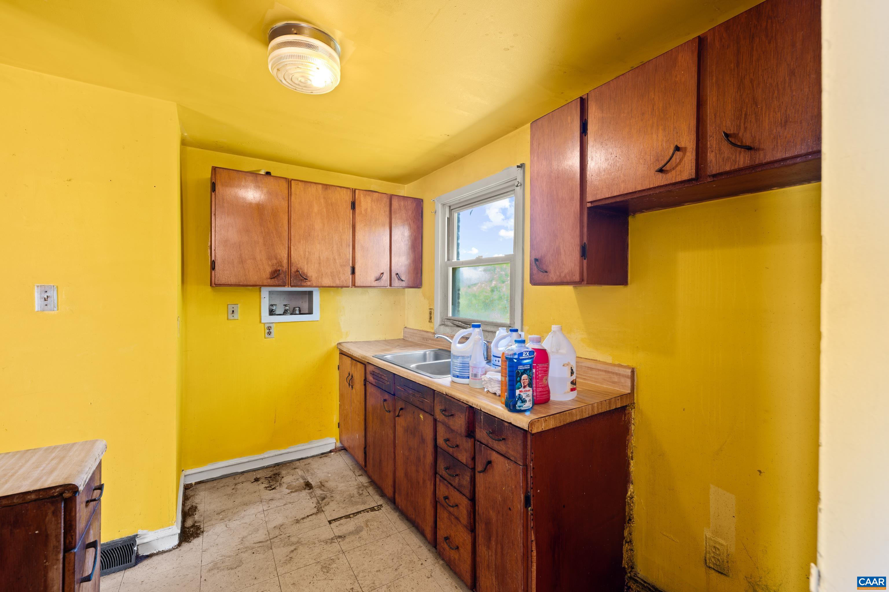 837 Ridge Street Charlottesville, VA 22902 - Photo 17 of 55