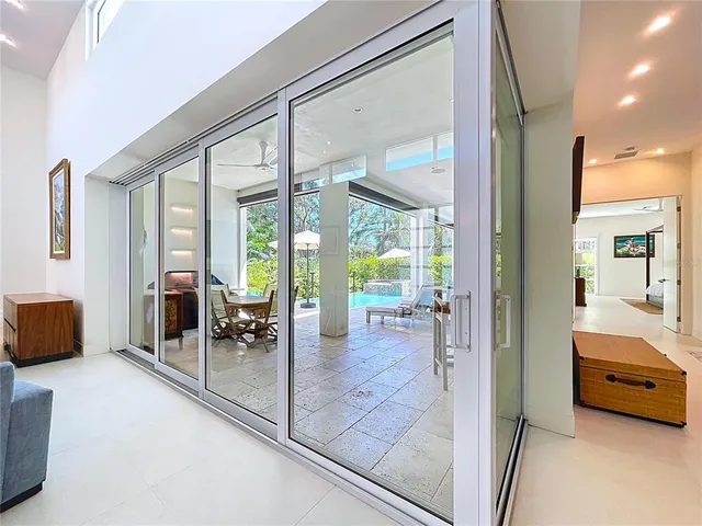 $4,696,600 | 1347 Harbor Drive, Sarasota, FL 34239