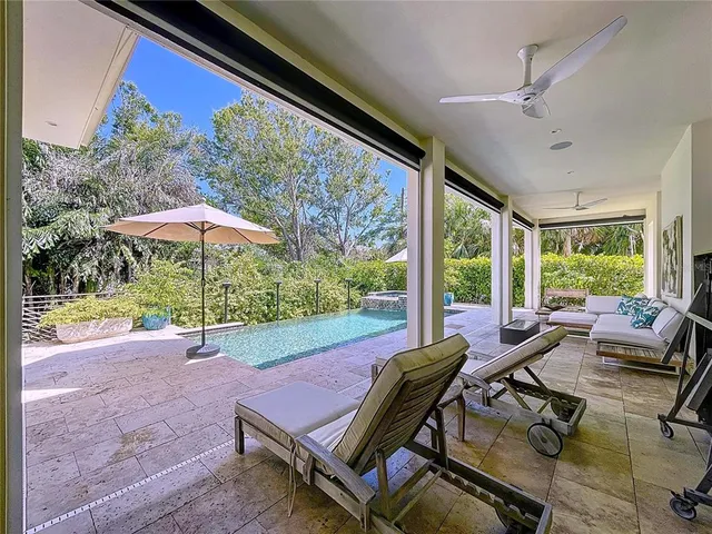 $4,696,600 | 1347 Harbor Drive, Sarasota, FL 34239