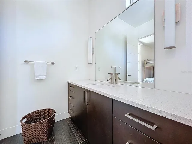 $4,696,600 | 1347 Harbor Drive, Sarasota, FL 34239