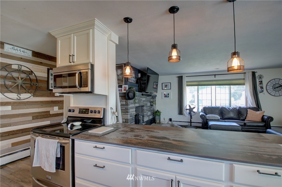 18507 Andis Road Burlington, WA 98233 - Photo 13 of 31 Gallery Image 13