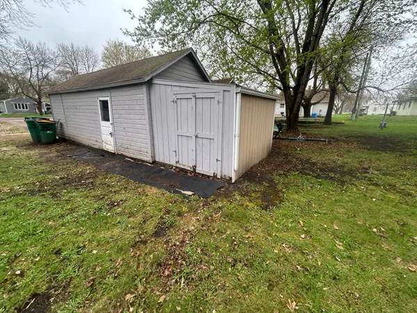 $99,900 | 315 Morrison Avenue, Jackson, MN 56143