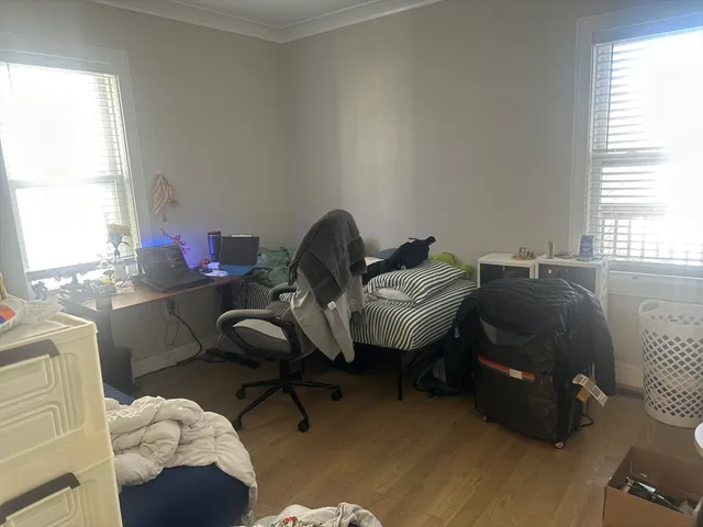 $4,000 | 44 Iffley Road, Unit 1, Boston, MA 02130