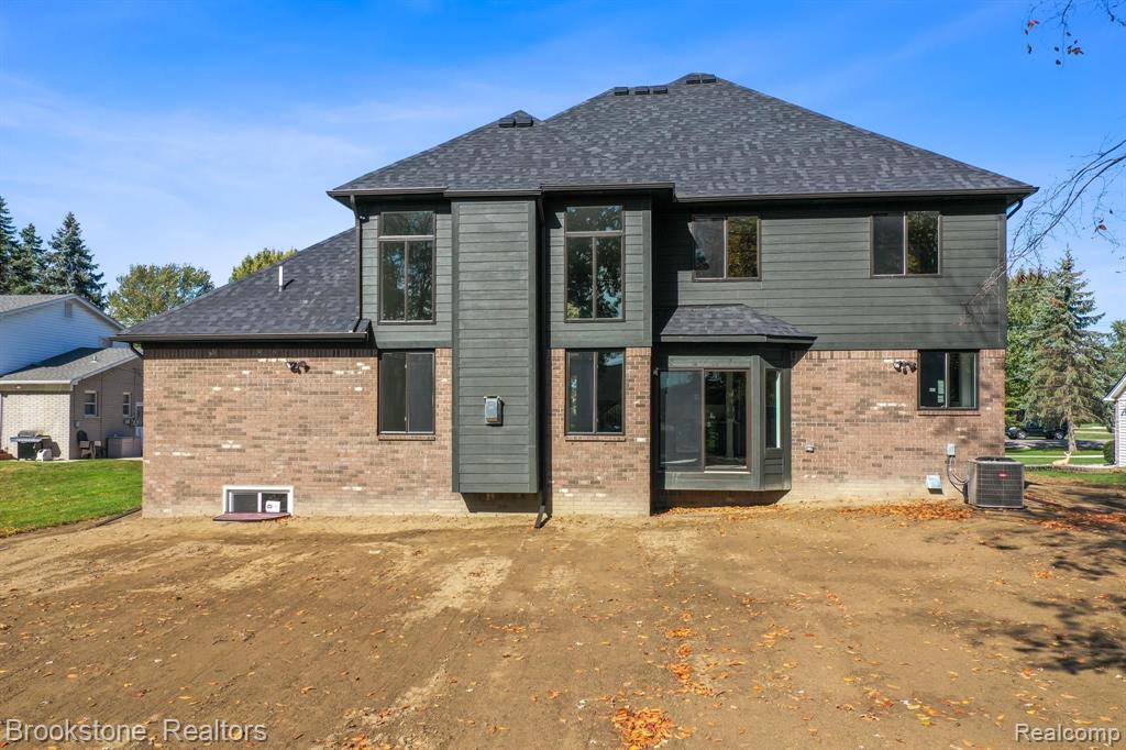 18204 22 Mile Road Macomb, MI 48044 - Photo 32 of 43