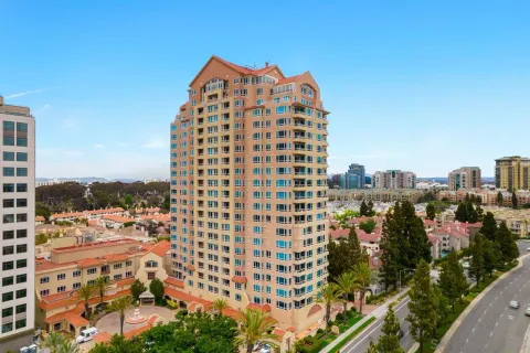 $525,000 | 3890 Nobel, Unit 1402, San Diego, CA 92122