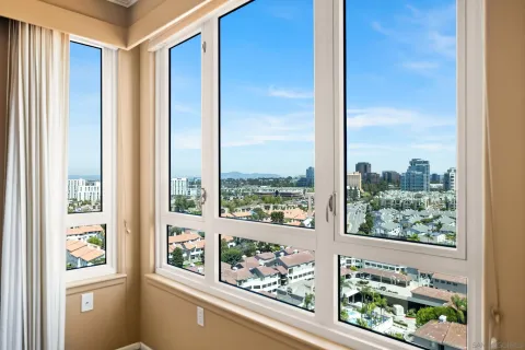 $525,000 | 3890 Nobel, Unit 1402, San Diego, CA 92122