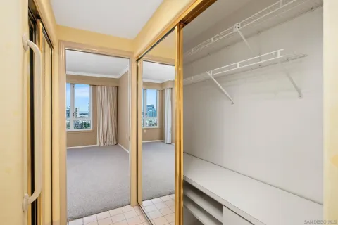 $525,000 | 3890 Nobel, Unit 1402, San Diego, CA 92122