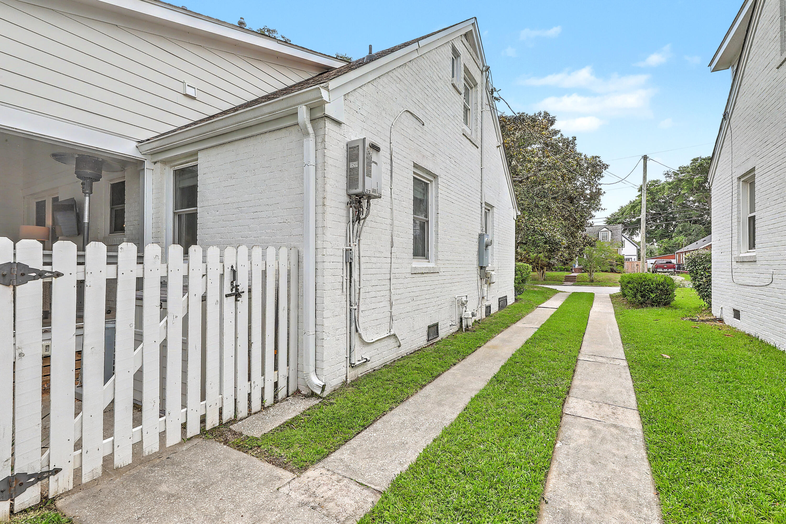 94 Gordon Street Charleston, SC 29403 - Photo 37 of 42