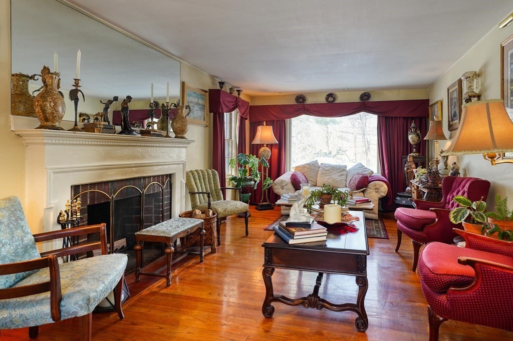 32 Williams Road Lexington, MA 02420 - Photo 4 of 42