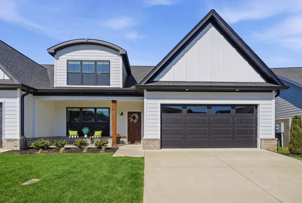 $435,000 | 1056 Malinda Lane, Greenbrier, TN 37073