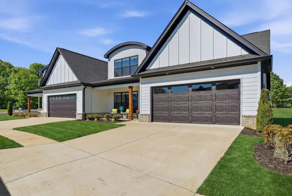 $435,000 | 1056 Malinda Lane, Greenbrier, TN 37073
