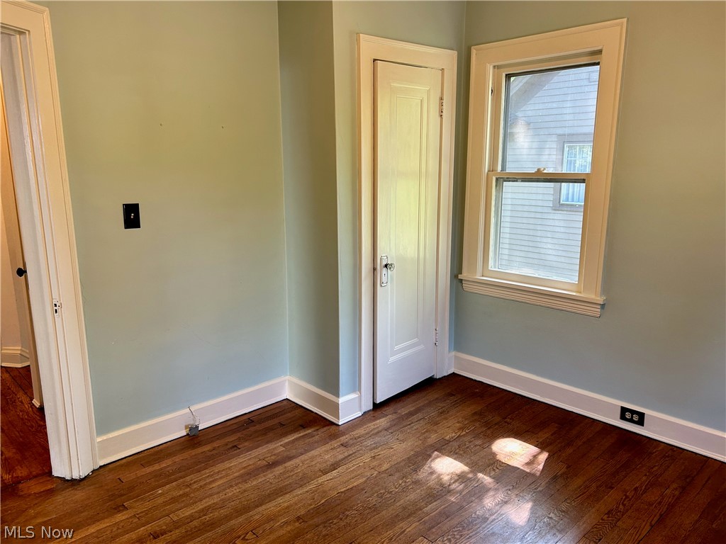 3266 Ormond Road Cleveland, OH 44118 - Photo 18 of 40 NW bedroom