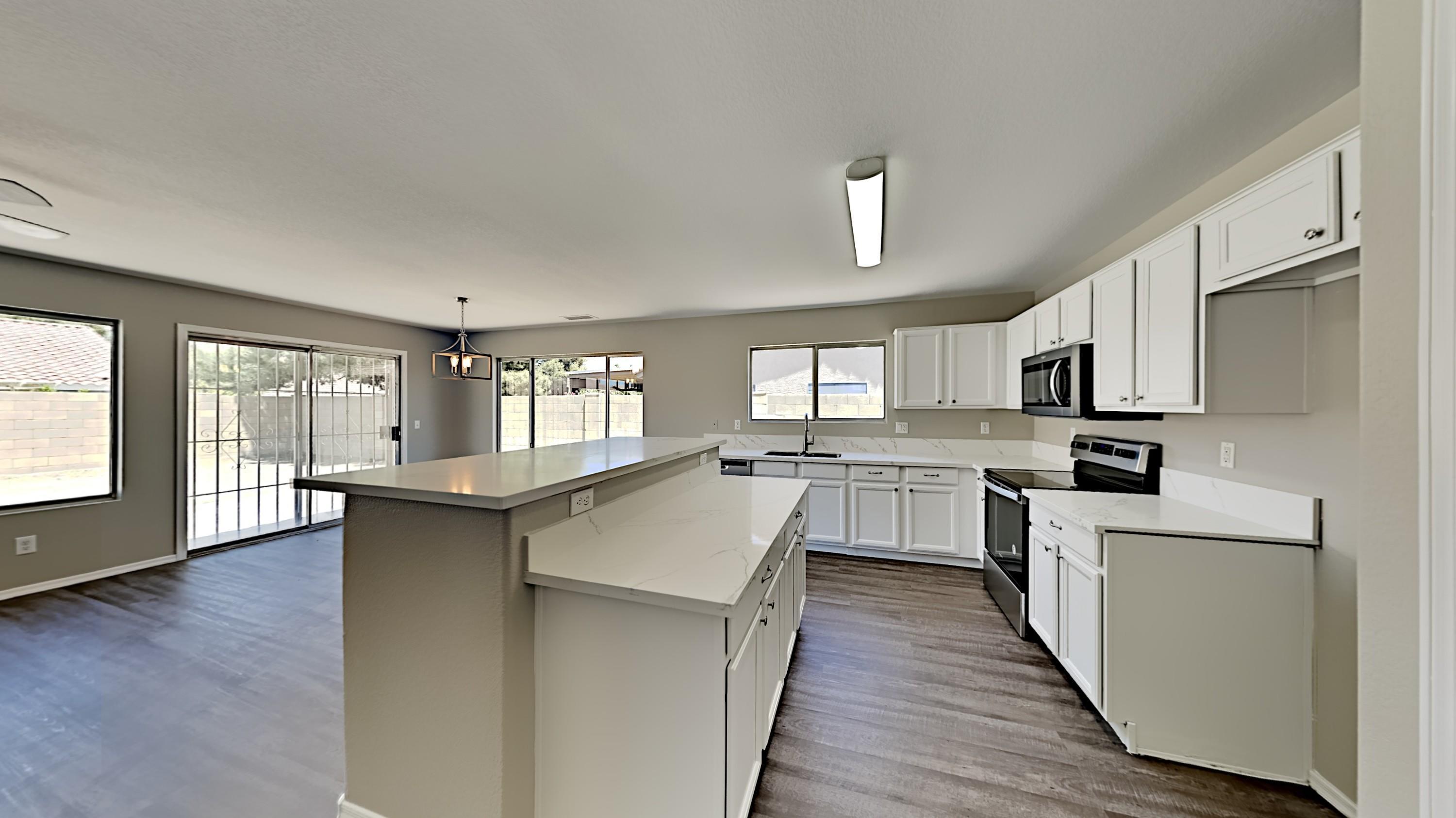 1632 East Fremont Road Phoenix, AZ 85042 - Photo 5 of 13 4_Image_b9ae2NmyVg