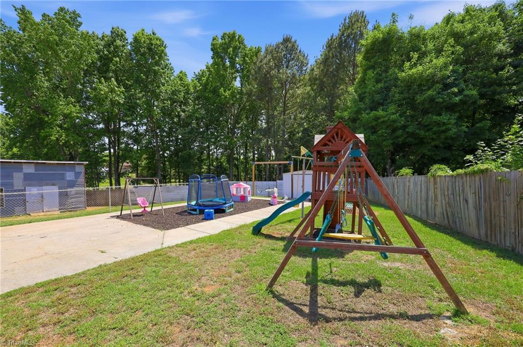 6997 Arden Road Thomasville, NC 27360 - Photo 27 of 42