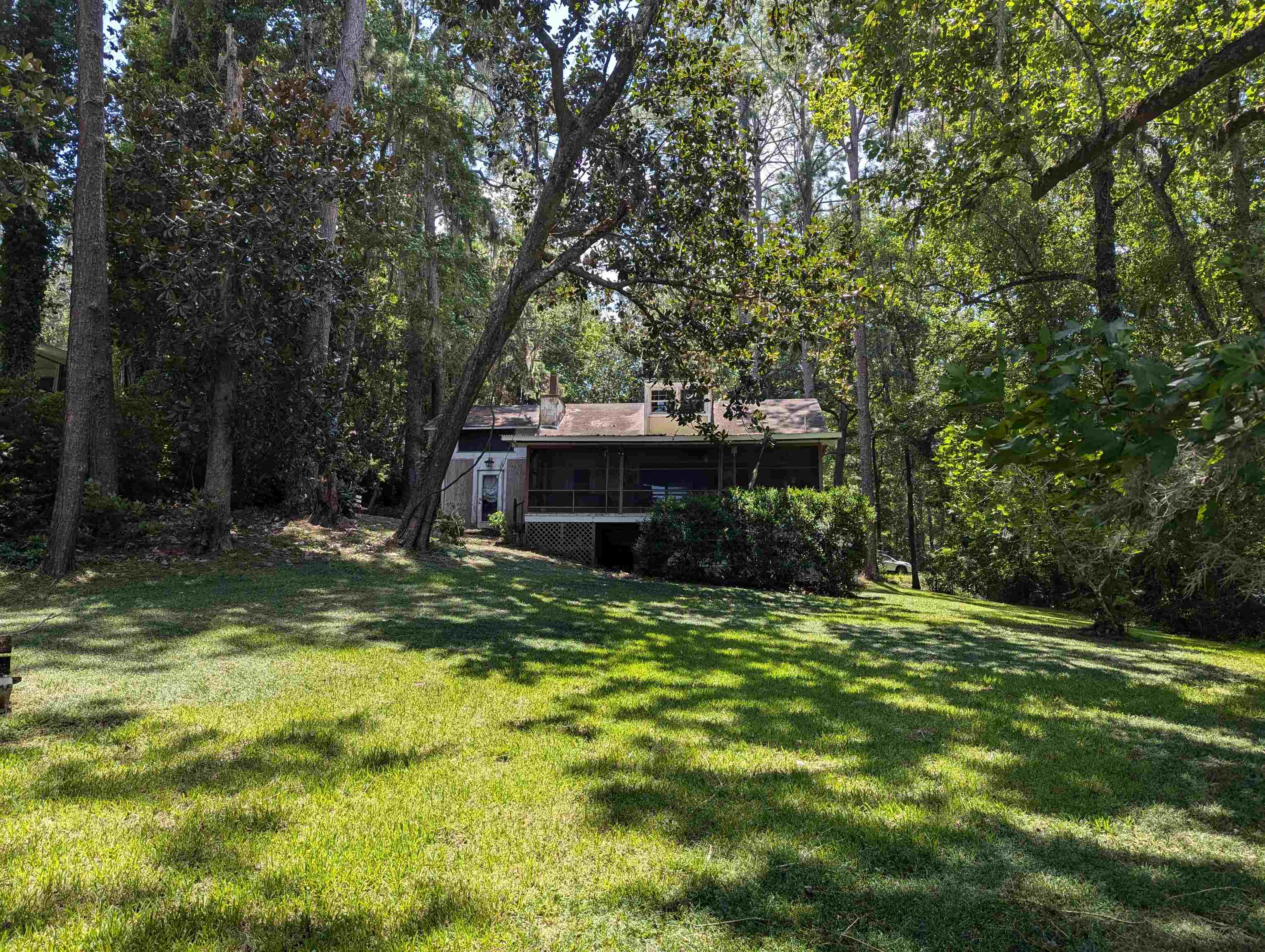 1897 Collins Landing Road Tallahassee, FL 32310 - Photo 17 of 42 Gallery Image 17