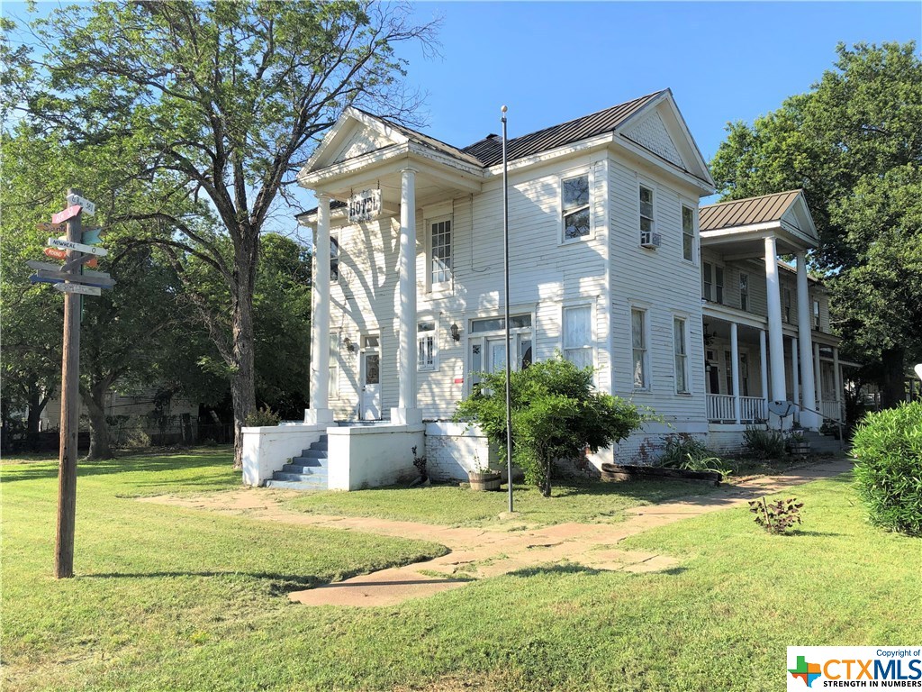 408 South Railroad Avenue Calvert, TX 77837 - Photo 1 of 1