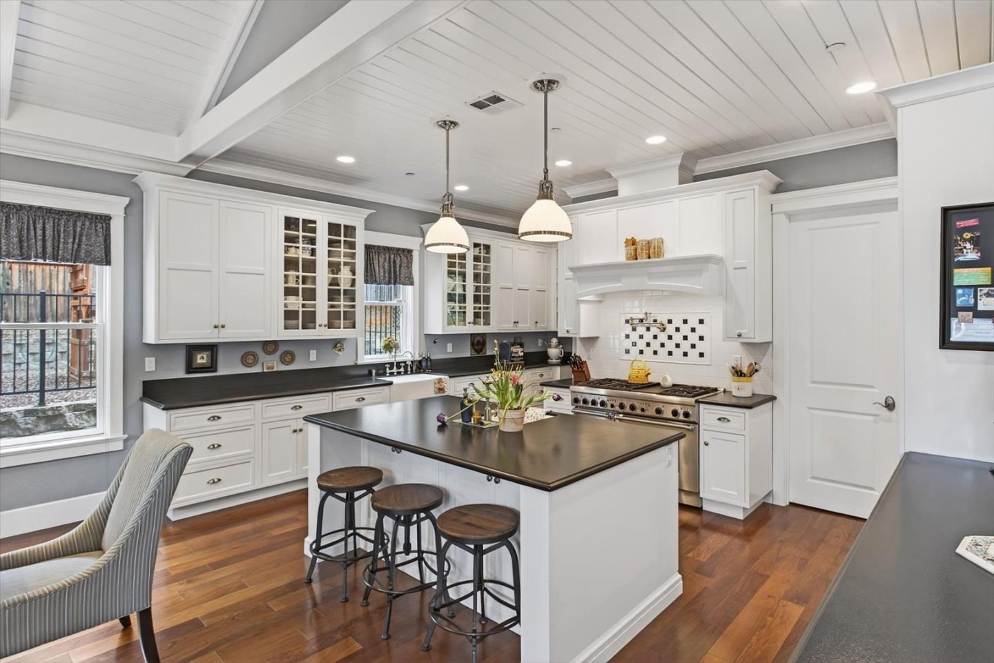 18355 Idylwild Road Los Gatos, CA 95033 - Photo 11 of 62