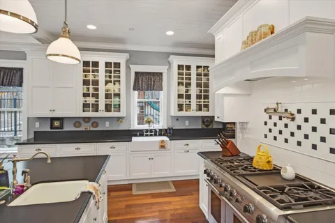 $3,600,000 | 18355 Idylwild Road, Los Gatos, CA 95033