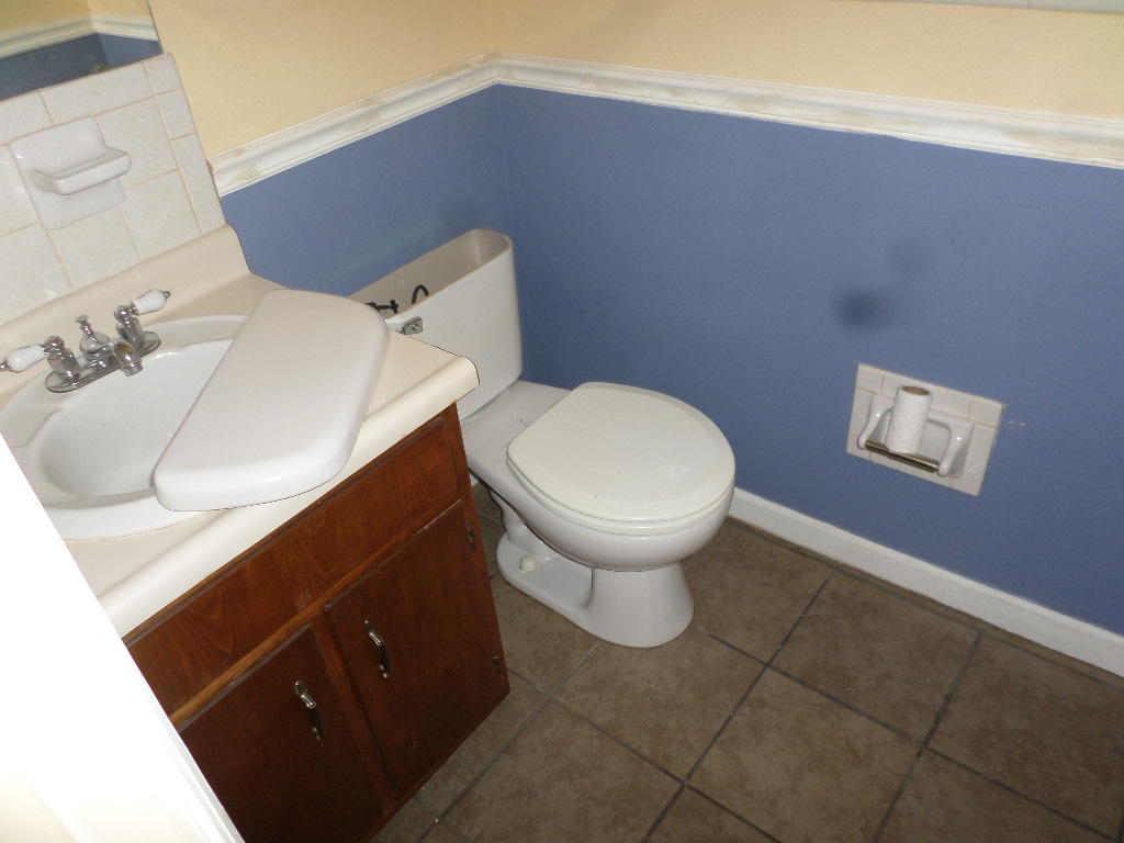 2008 Plumb Ridge Road Knoxville, TN 37932 - Photo 7 of 26 Plumb Ridge 006