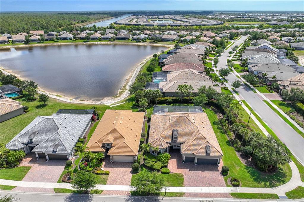 7520 Blackberry Drive Naples, FL 34114 - Photo 3 of 48