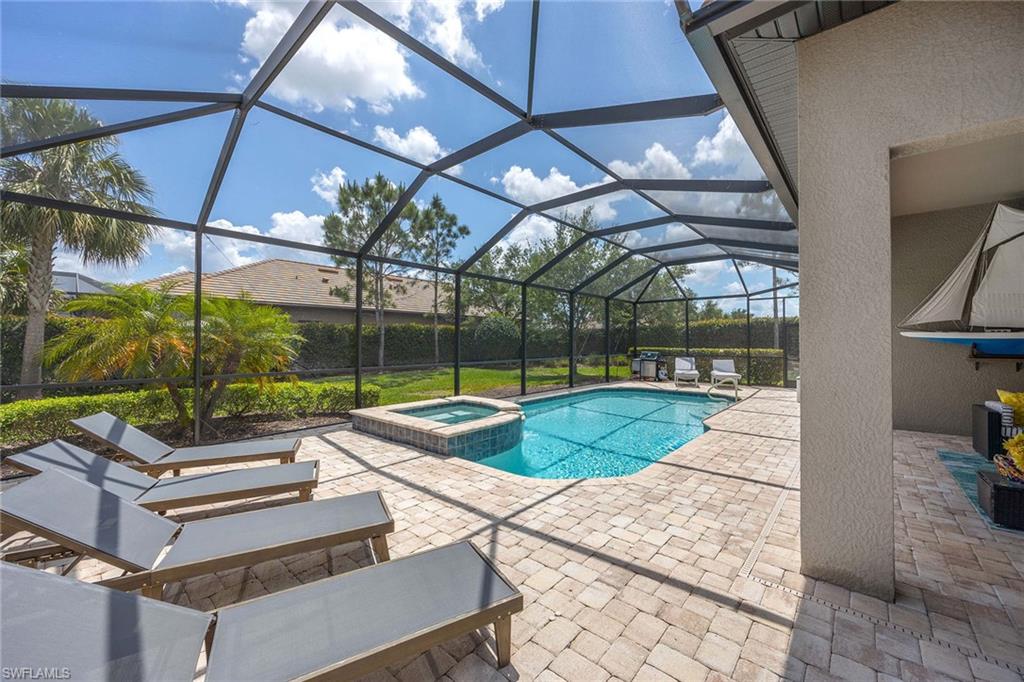 7520 Blackberry Drive Naples, FL 34114 - Photo 4 of 48