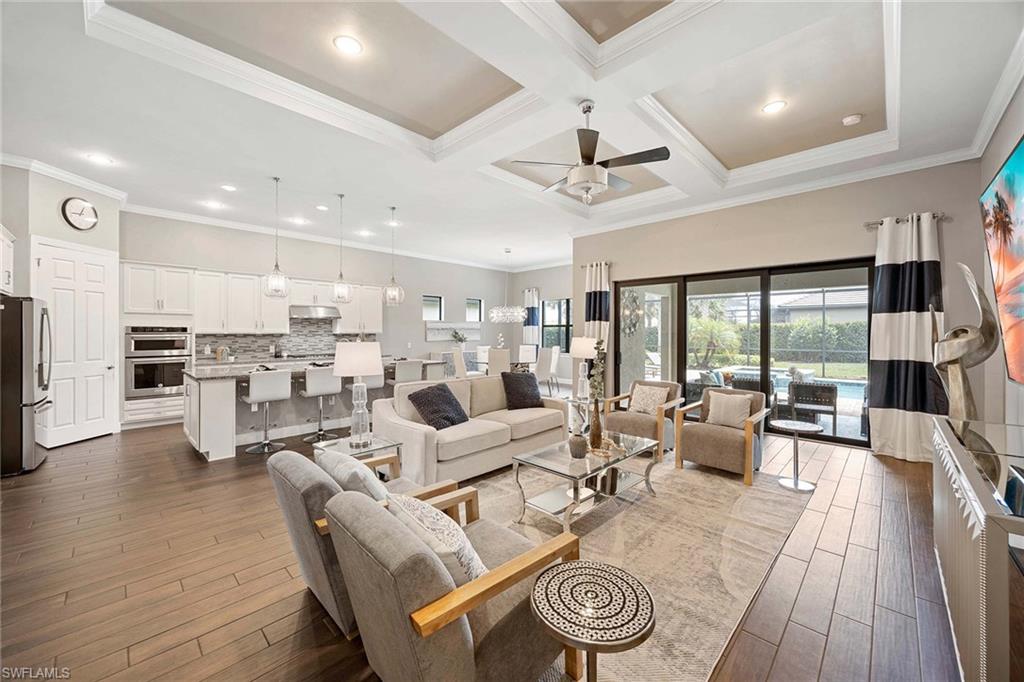 7520 Blackberry Drive Naples, FL 34114 - Photo 5 of 48