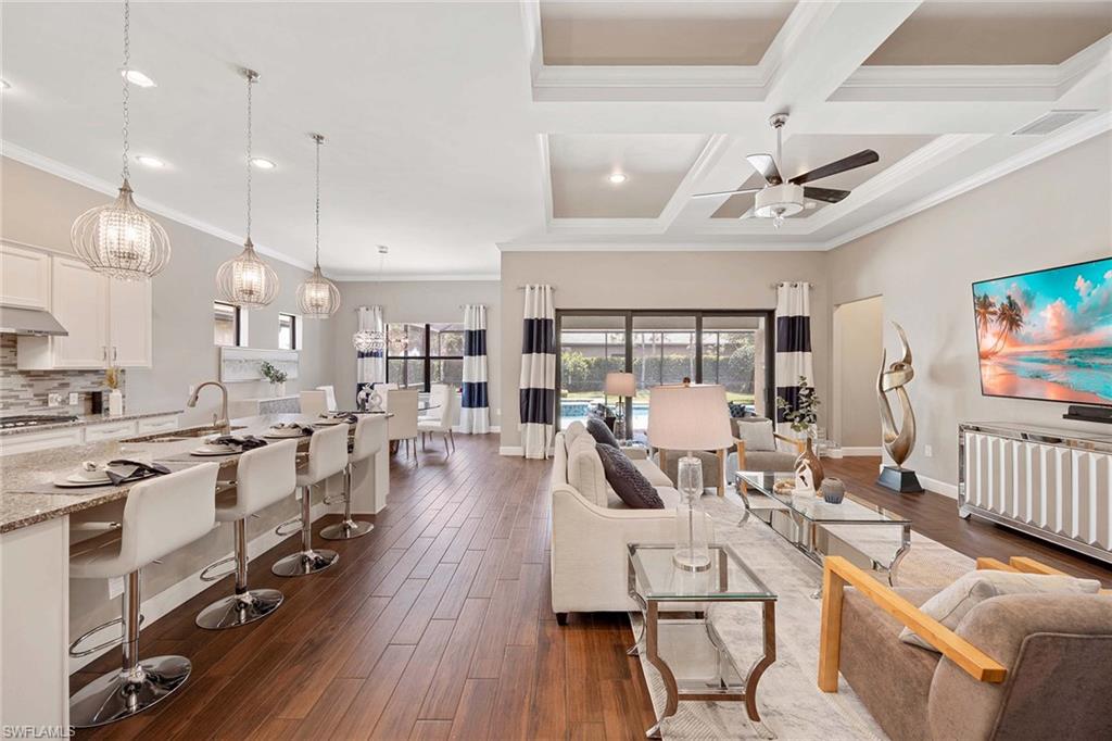 7520 Blackberry Drive Naples, FL 34114 - Photo 6 of 48