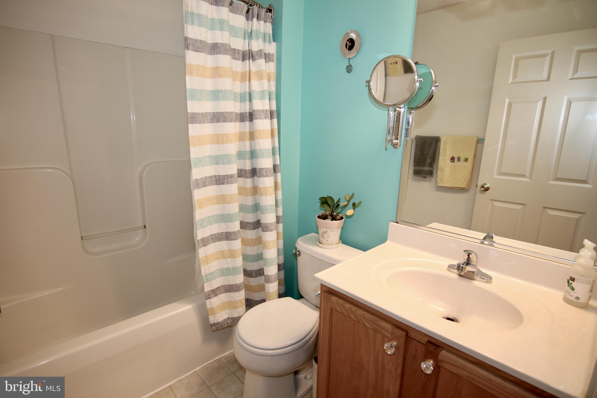 2643 Cedar Elm Drive Odenton, MD 21113 - Photo 24 of 59 2nd floor Full Bath