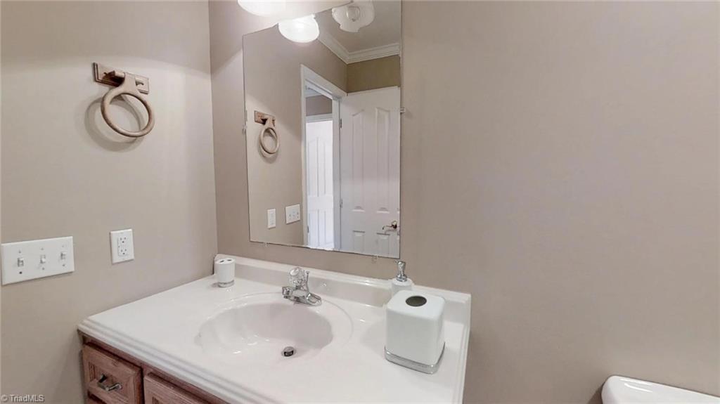 1760 Edgewood Road Wilkesboro, NC 28697 - Photo 25 of 30