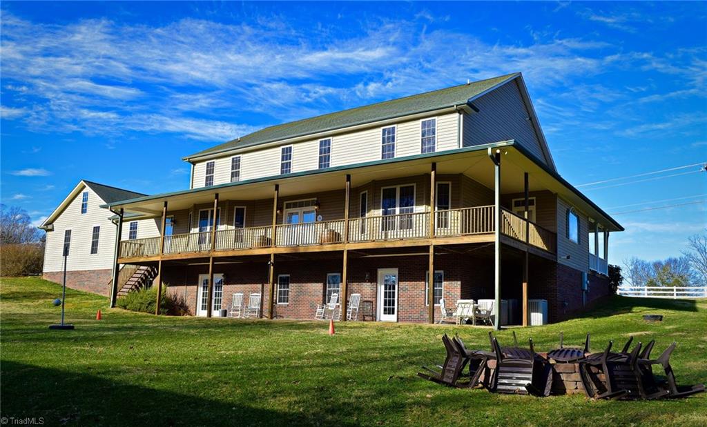 1760 Edgewood Road Wilkesboro, NC 28697 - Photo 26 of 30