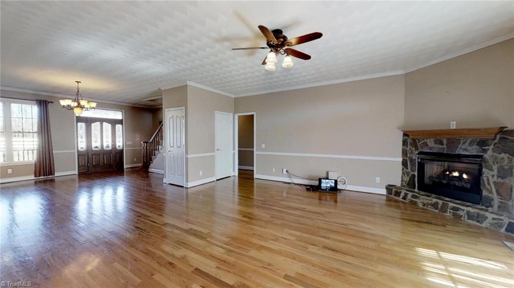 1760 Edgewood Road Wilkesboro, NC 28697 - Photo 4 of 30