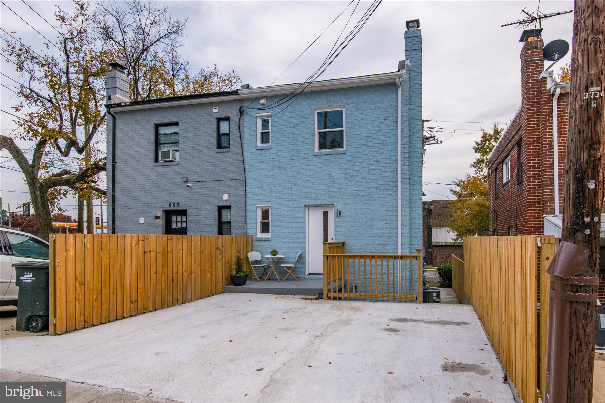 648 Riggs Road Northeast Washington, DC 20011 - Photo 7 of 52