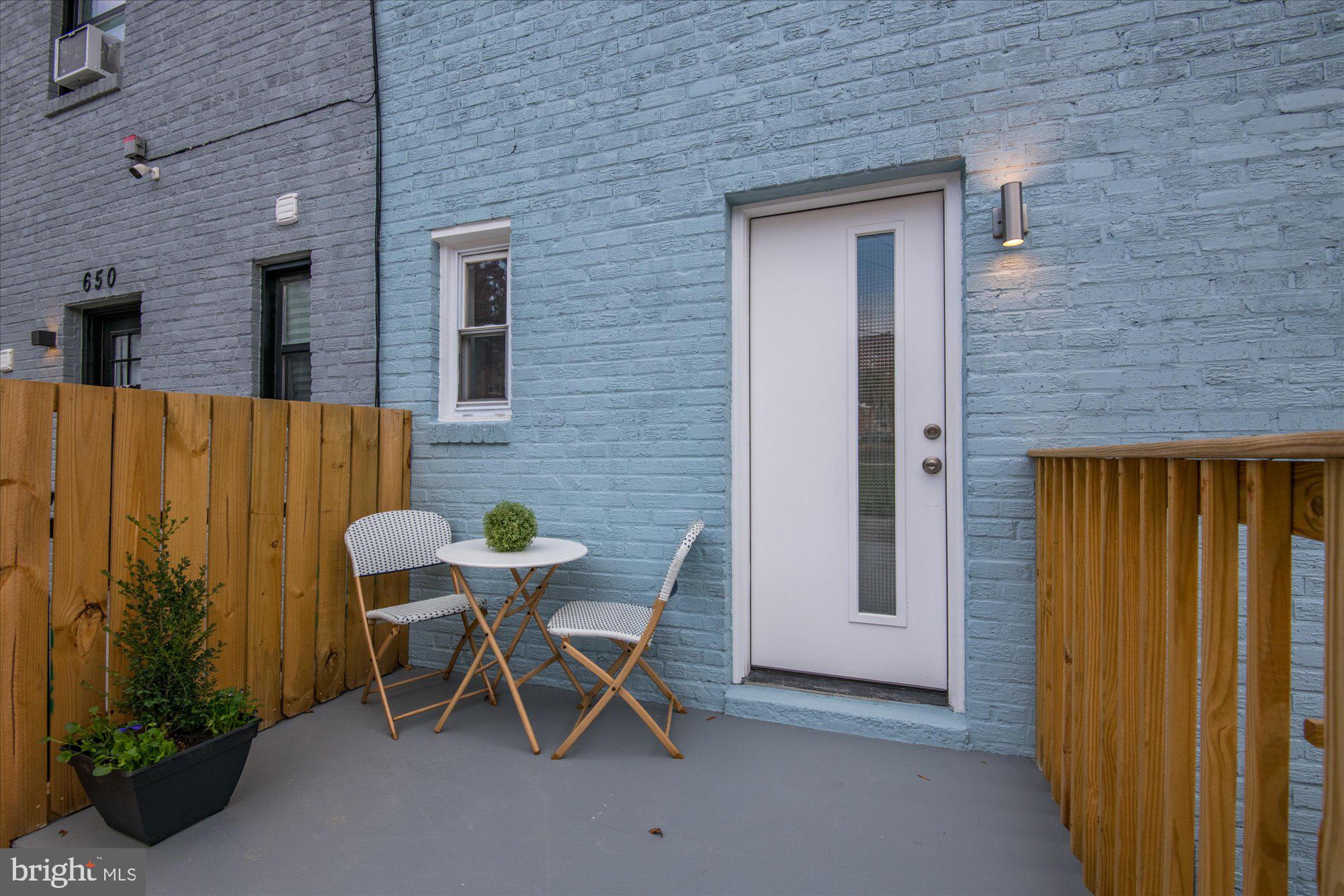 648 Riggs Road Northeast Washington, DC 20011 - Photo 8 of 52