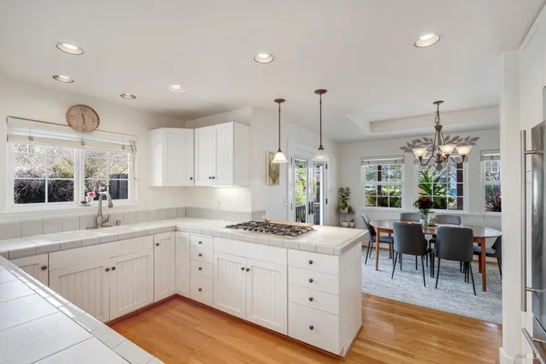 $1,100,000 | 1911 Emerald Drive, Calistoga, CA 94515