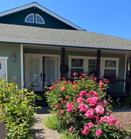 $1,100,000 | 1911 Emerald Drive, Calistoga, CA 94515