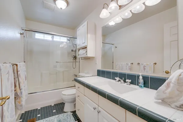 $1,100,000 | 1911 Emerald Drive, Calistoga, CA 94515