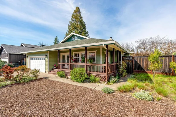 $1,100,000 | 1911 Emerald Drive, Calistoga, CA 94515