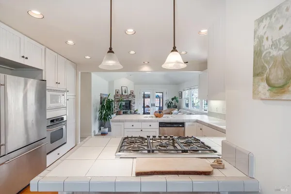 $1,100,000 | 1911 Emerald Drive, Calistoga, CA 94515