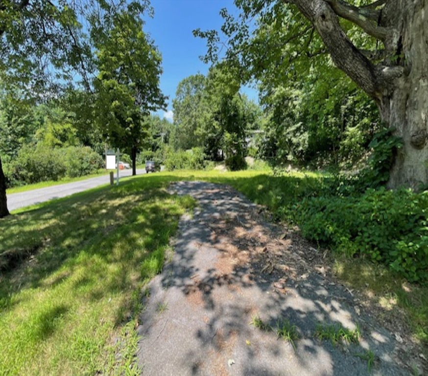 51 Rigby Street Clinton, MA 01510 - Photo 4 of 5