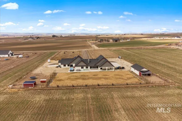 $1,549,000 | 27202 Lon Davis Road, Parma, ID 83660