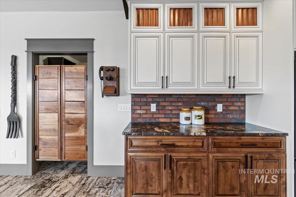 27202 Lon Davis Road Parma, ID 83660 - Photo 6 of 50