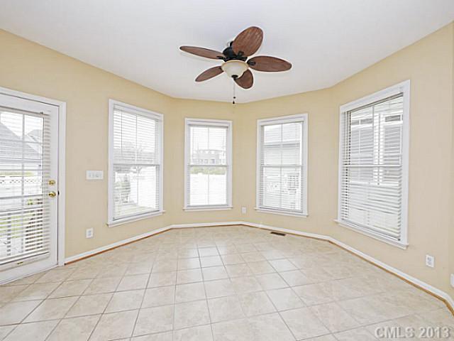 420 Third Baxter Street Fort Mill, SC 29708 - Photo 9 of 16 a view of an empty room with a window