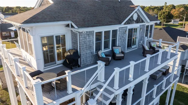 $2,950,000 | 11 Rabbit Run, Westerly, RI 02891