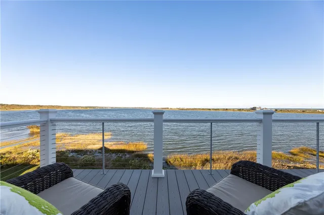 $2,950,000 | 11 Rabbit Run, Westerly, RI 02891